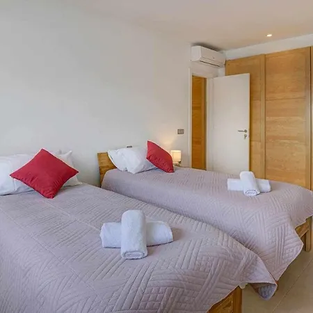 Casa Bea Villaverde Вилла *